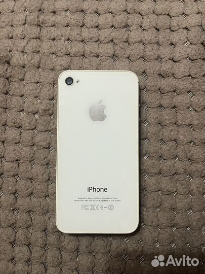 iPhone 4S, 32 ГБ