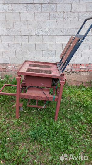 Продам станок для шлакоблоков