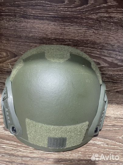 Военный шлем тактический