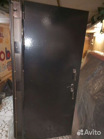 Дверь металлическая новая с терморазрывом