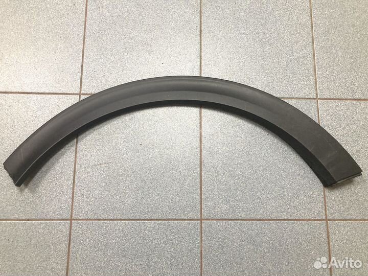 Накладка заднего правого крыла Kia Sportage 2016