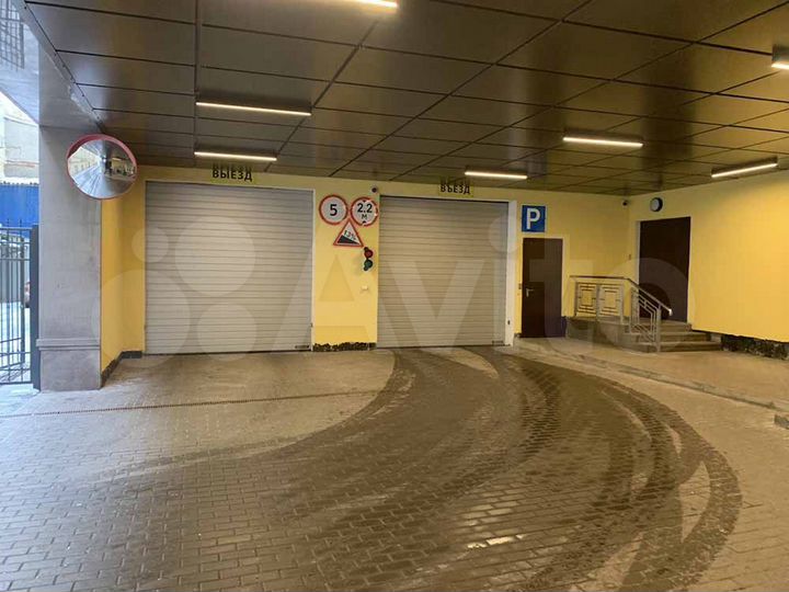 Машиноместо, 16 м²