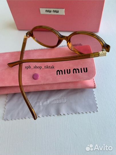 Очки Miu Miu бежевый овал