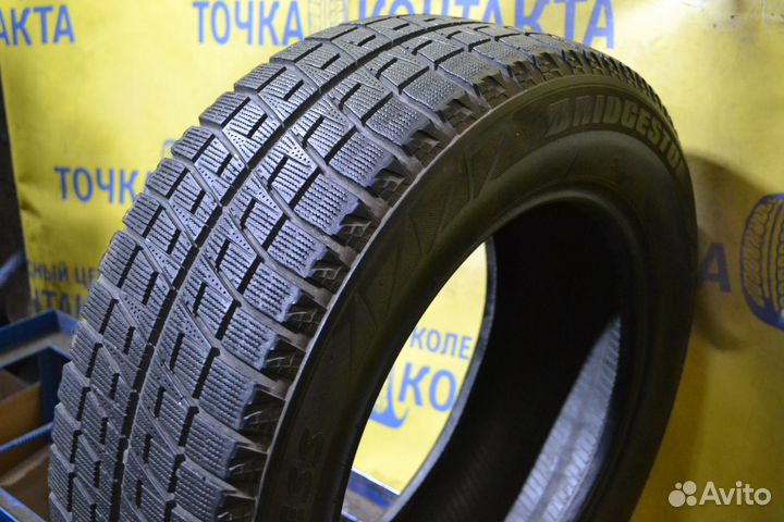 Bridgestone Blizzak Revo2 215/60 R16