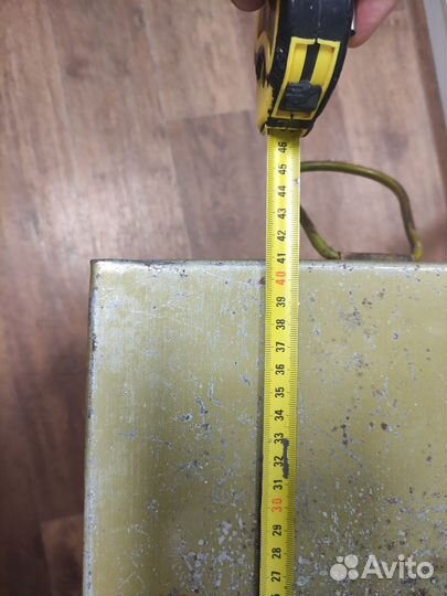 Ящик (короб, бак) железный хозяйственный