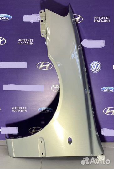 Крыло левое hyundai accent темно бежевый