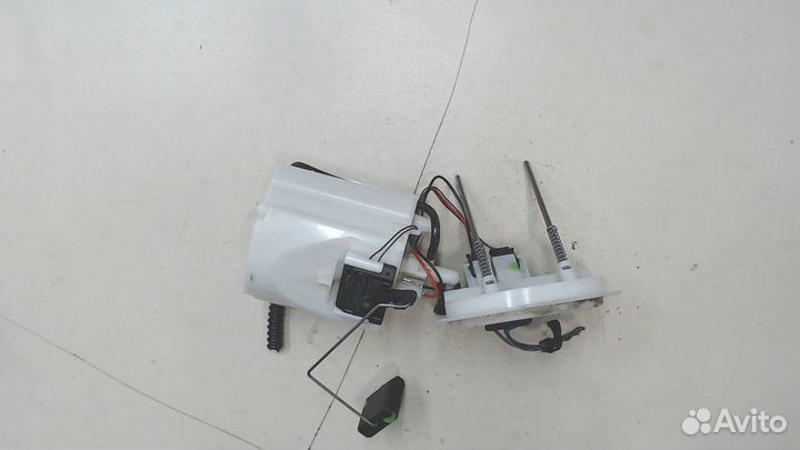 Насос топливный электрический Mercedes C W204, 200