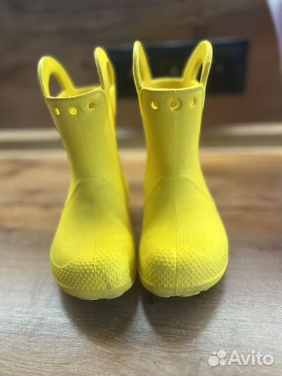 Резиновые сапоги crocs