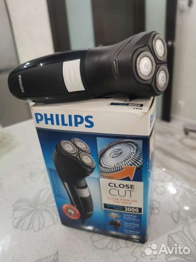 Бритва электрическая Philips