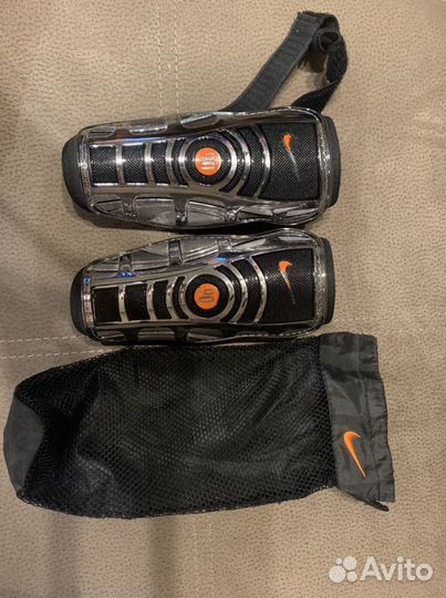 Щитки футбольные nike