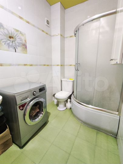 2-к. квартира, 60 м², 1/3 эт.