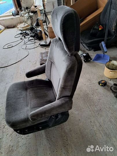 Кресло салона в микроавтобус