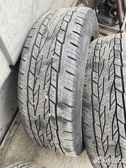 Continental ContiCrossContact LX2 215/65 R16