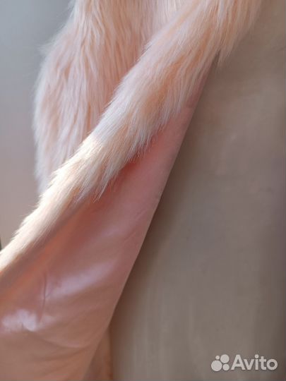 Жилетка меховая женская розовая 40-42