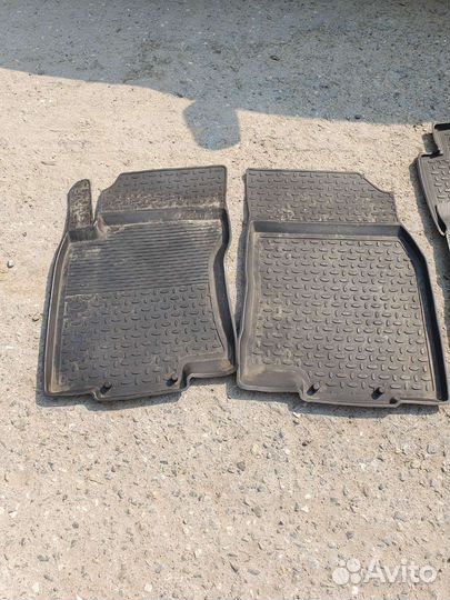 Коврики на nissan x-trail