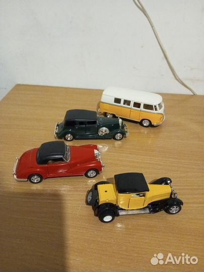 Машинки модельки
