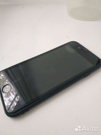 Телефон iPhone 6s