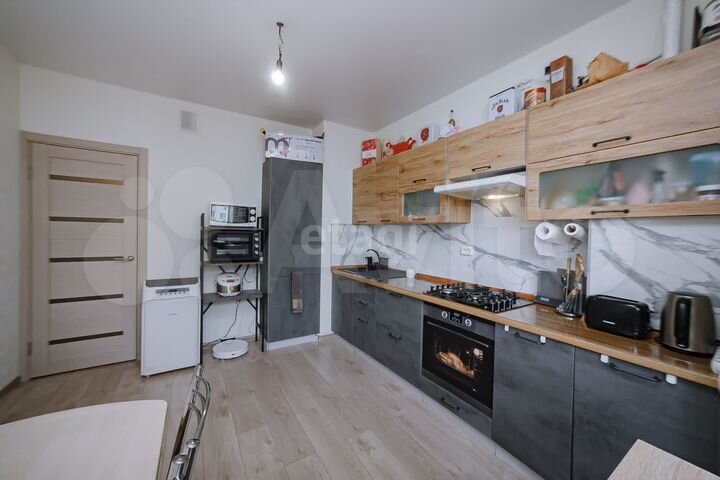 1-к. квартира, 42 м², 8/12 эт.