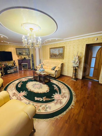 3-к. квартира, 82 м², 4/5 эт.