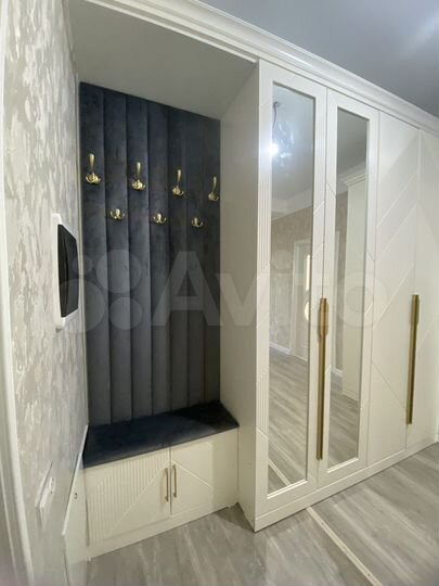 3-к. квартира, 80 м², 6/8 эт.