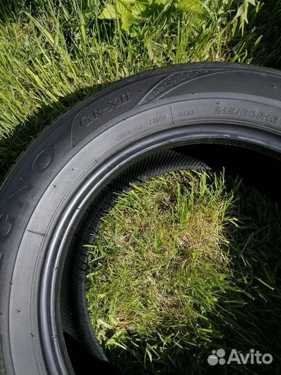 Bridgestone Regno GR-XII 215/60 R16