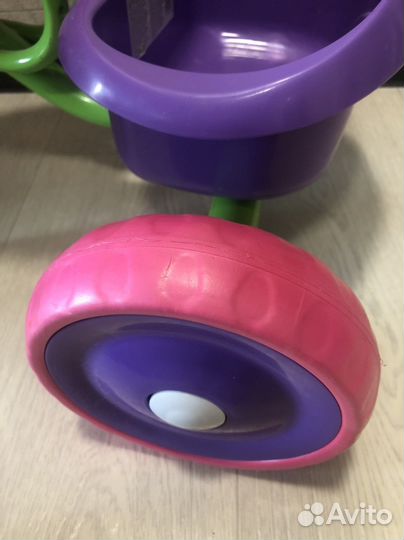 Трехколесный велосипед