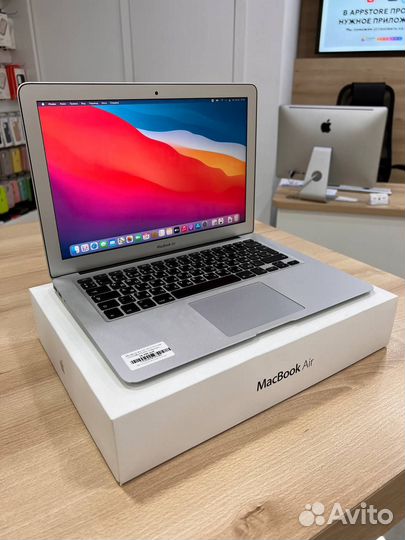 MacBook Air 13'' 2014 i5/4gb/128gb