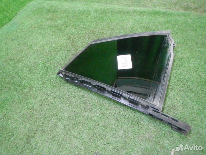 Форточка двери задняя левая Mercedes GLC C253 (201