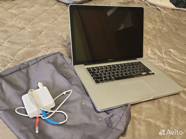 Macbook pro 15 late 2011