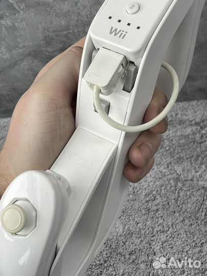 Джойстик nintendo Wii нунчаки +wii zapper