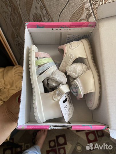 Босоножки для девочки