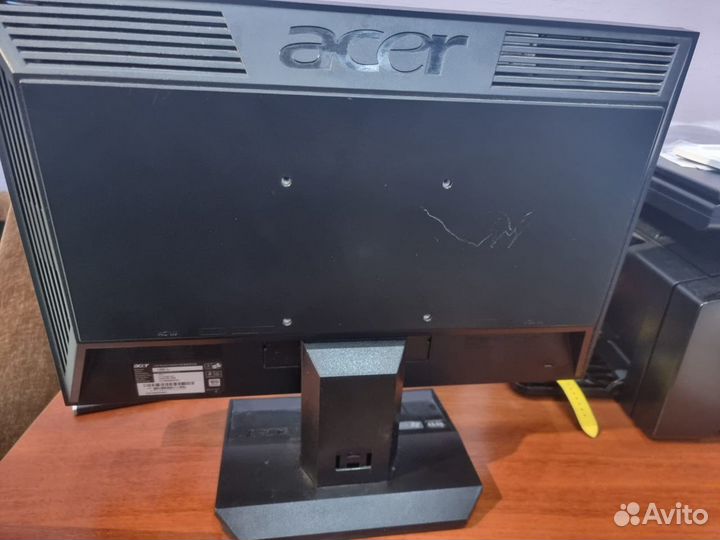 Монитор Acer V193W