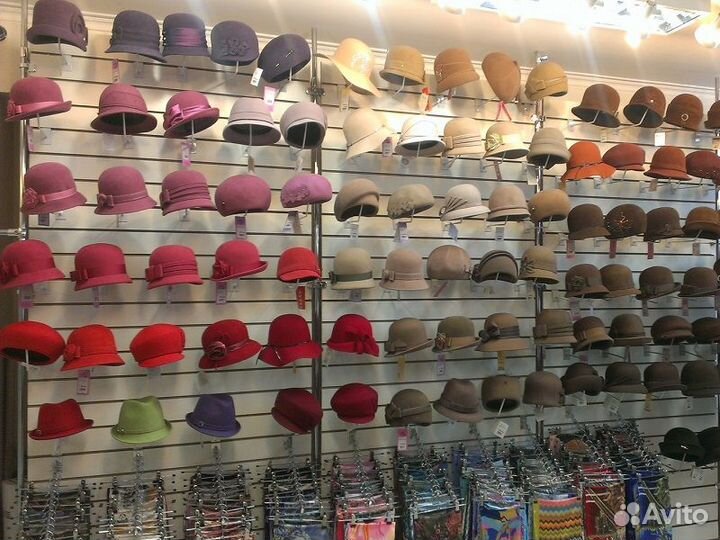 Подставка/держатель для шляп на экономпанель F118