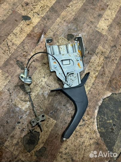 Ручник Ssang Yong Actyon New 2