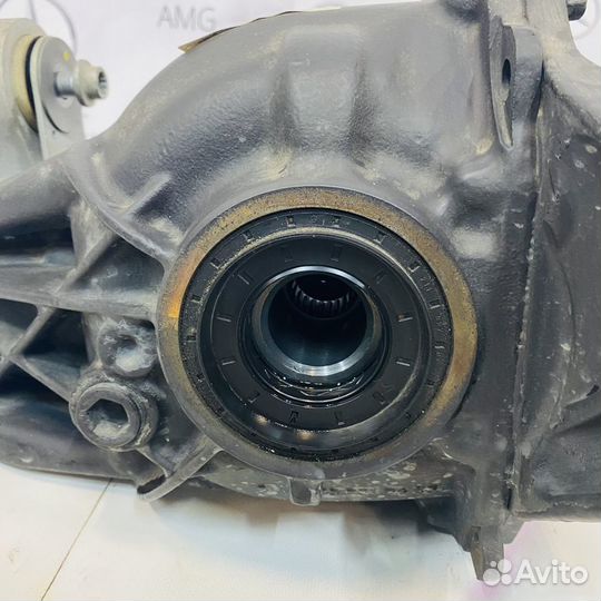Задний редуктор Mercedes W204