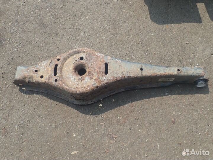 Рычаг подвески Skoda Yeti, 2014