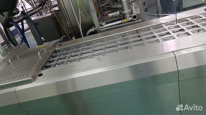 Автомат. вакуумная упаковочная машина IRS520-280