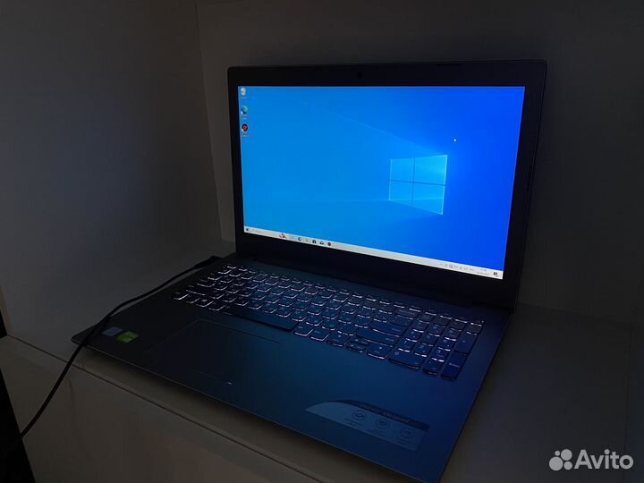 Ноутбук Lenovo ideapad 520