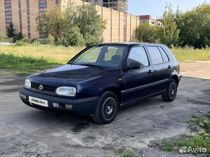 Volkswagen Golf 1.6 МТ, 1996, 278 000 км