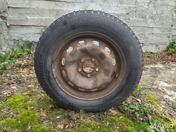 Gislaved Nord Frost 200 195/65 R15