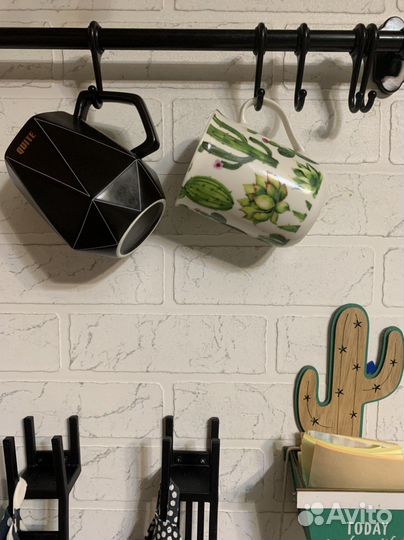 Кружка чёрная кружка с кактусами