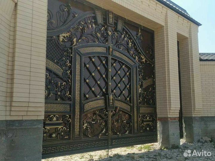 Кованые ворота