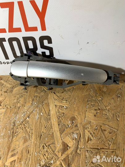 Ручка двери внешняя задняя правая Volkswagen Golf