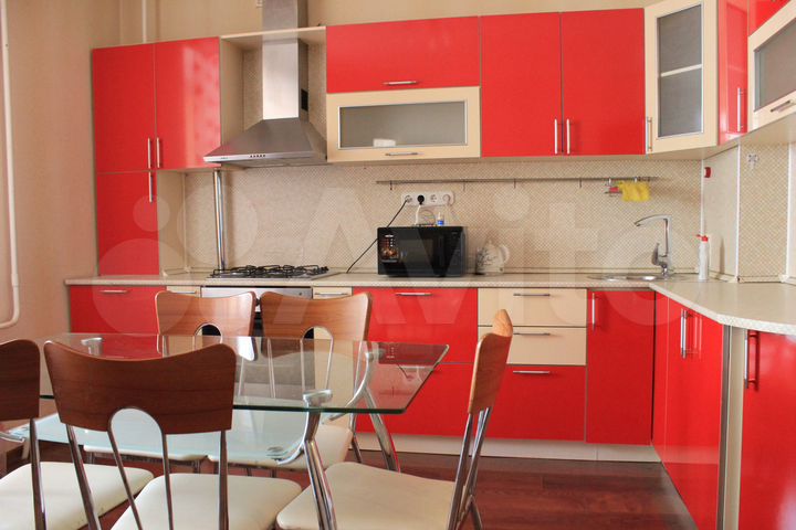 2-к. квартира, 70 м², 5/9 эт.