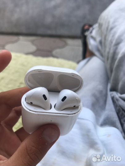 Airpods