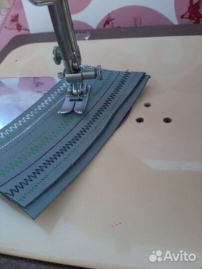 Швейная ремесленно- машинка радом-432 кожи шёьт