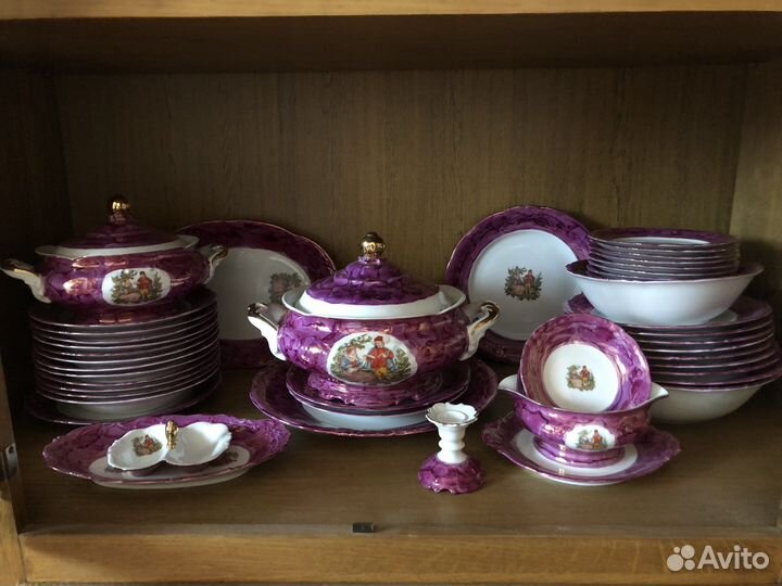 Столовый сервиз новый