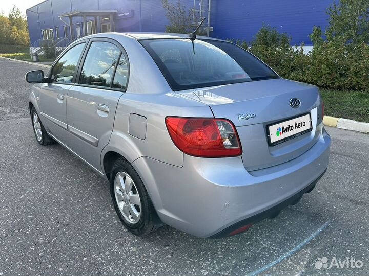 Kia Rio 1.4 AT, 2011, 203 100 км