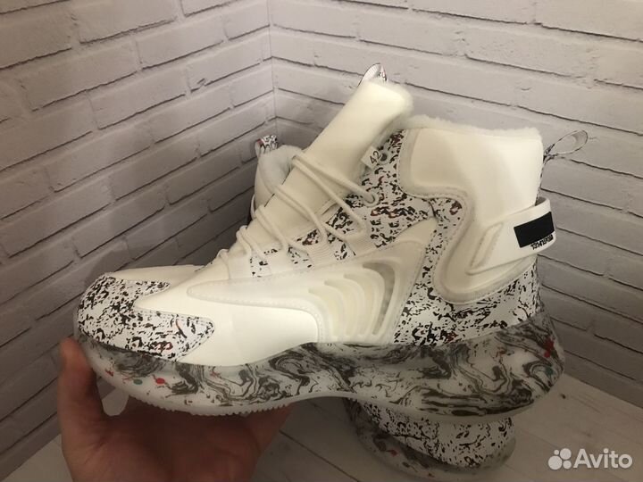 Кроссовки зимние высокие с мехом 42 р