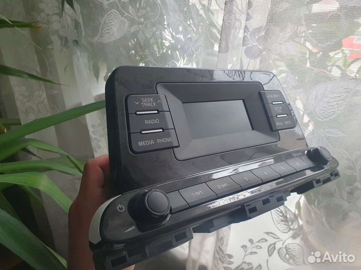 Штатная магнитола KIA Cerato IV с Bluetooth